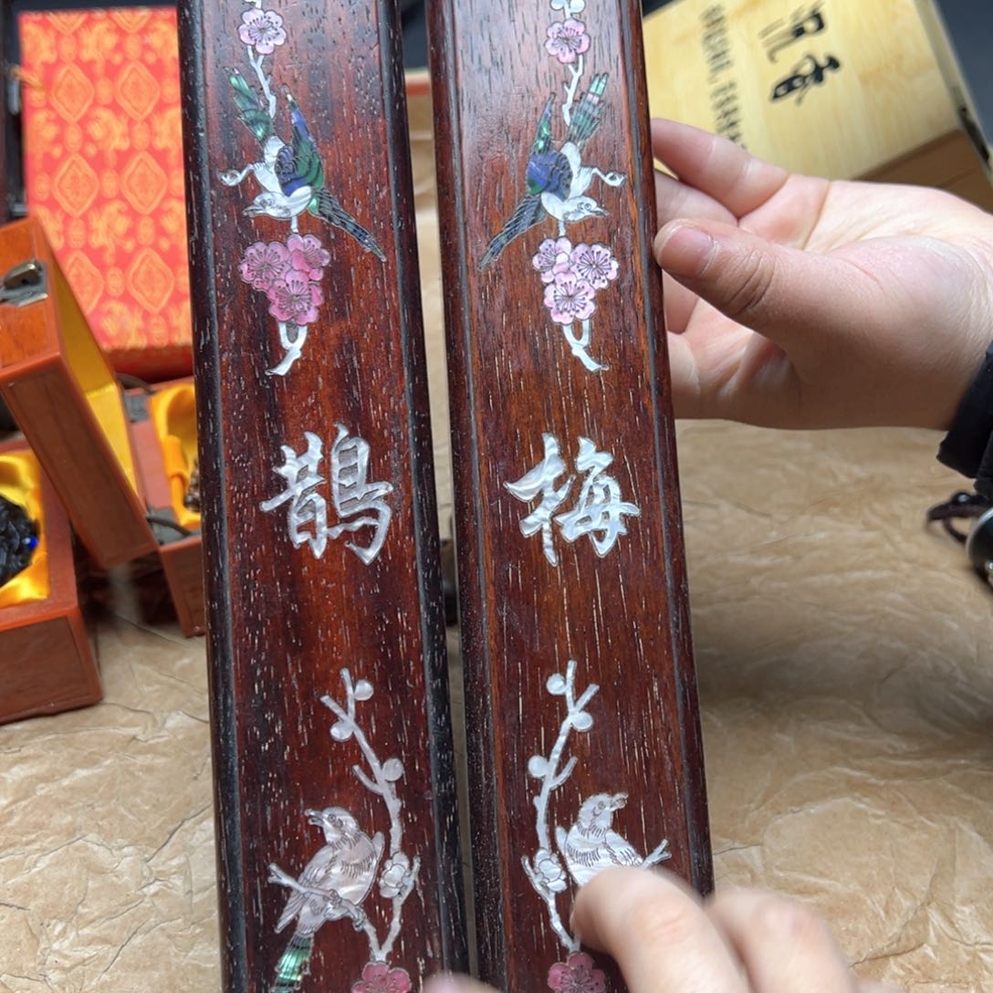 大叶紫檀（黑酸枝木类）