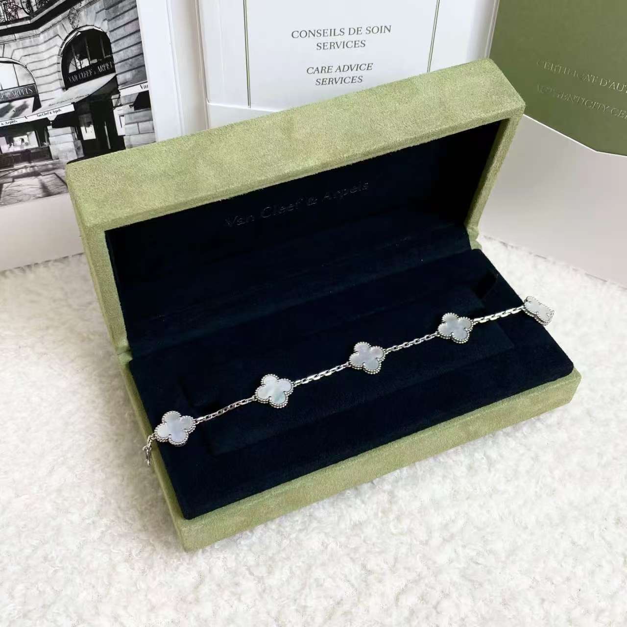 99新 梵克雅宝 白贝母五花手链/ 42770334/12期免息/代卖服务