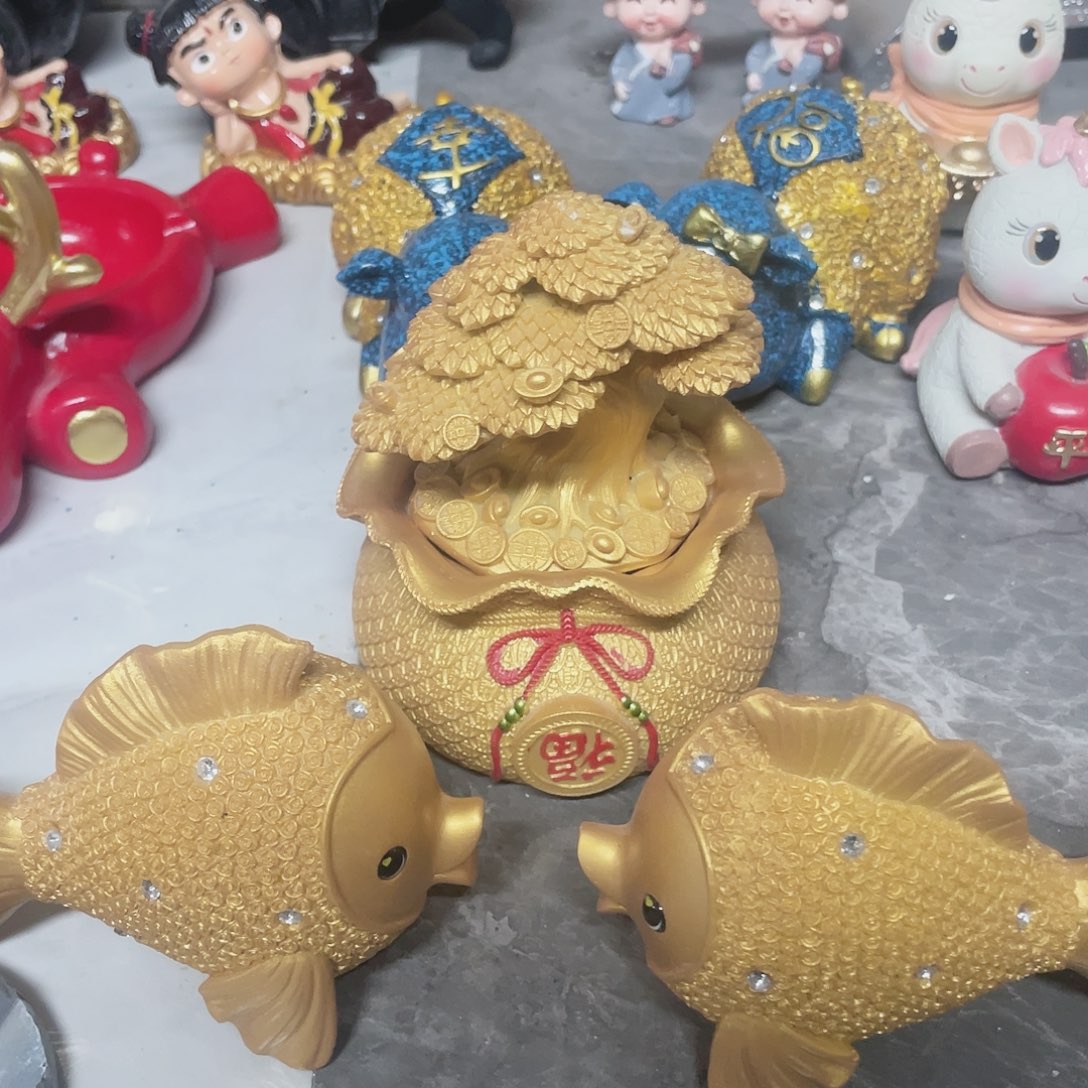 小金鱼➕发财树111111111111