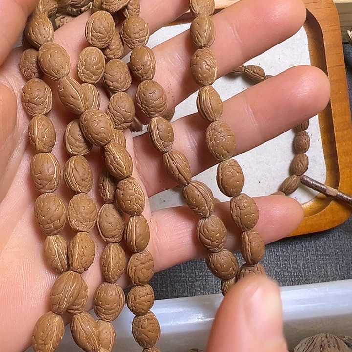 春***开桃核手串正宗桃枭脖挂