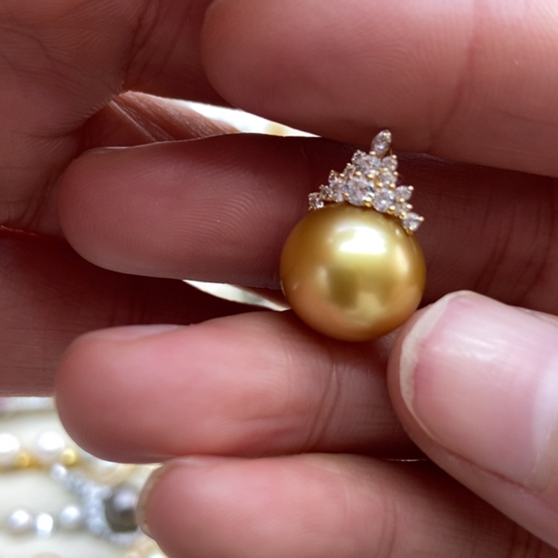 海水珍珠吊坠(不含链)18K金镶嵌