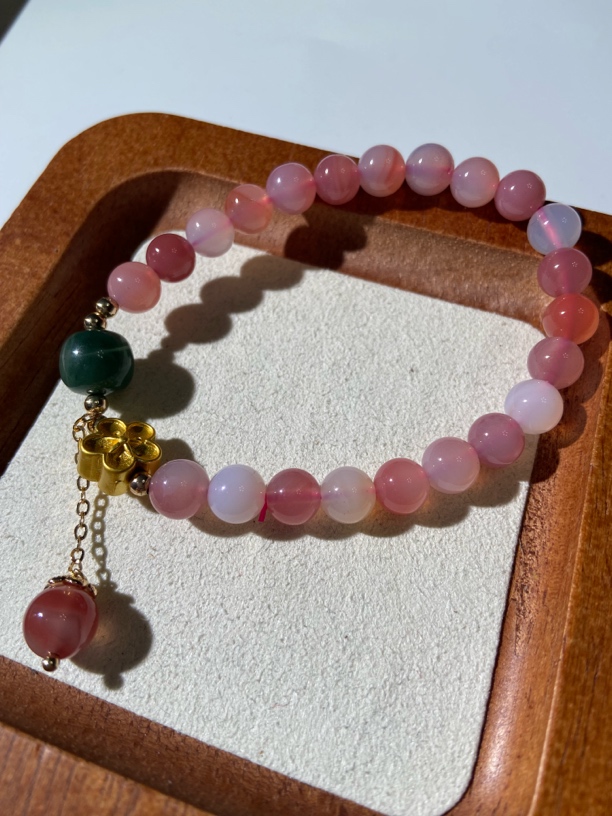 新款女式盐源玛瑙多宝手链