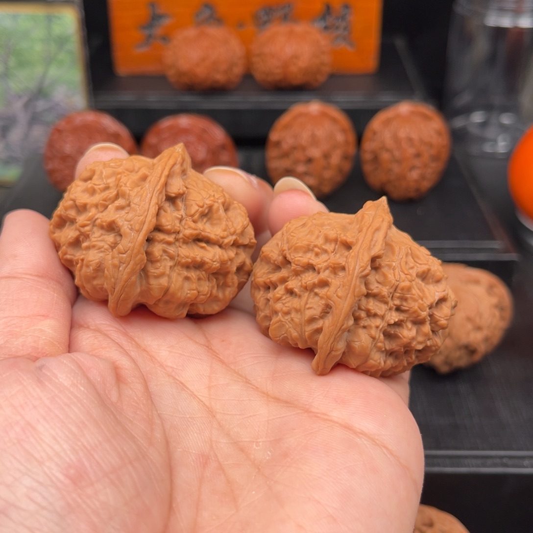 【闪购商品】文玩核桃吊坠原树白云寺41