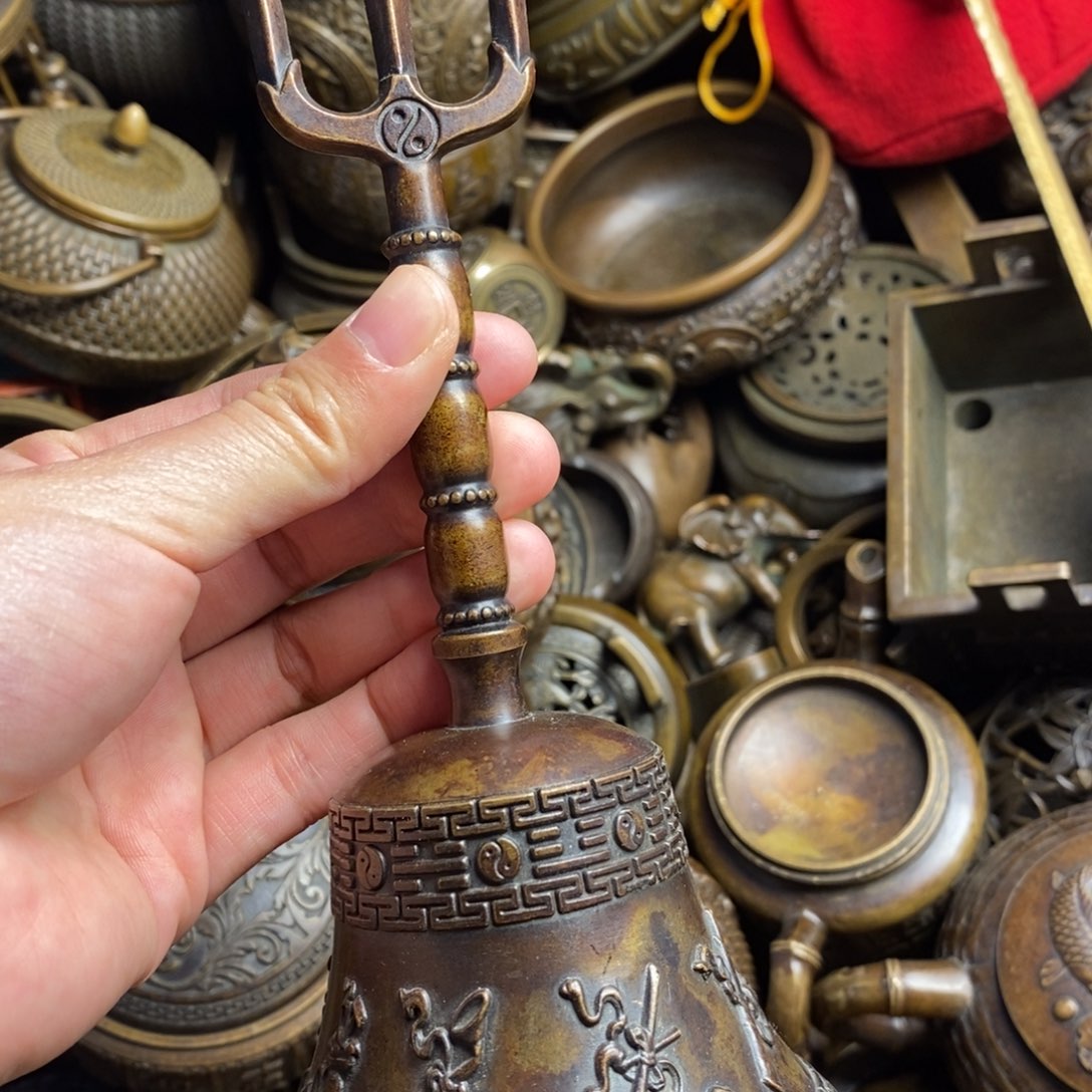 精美铜器做工精良