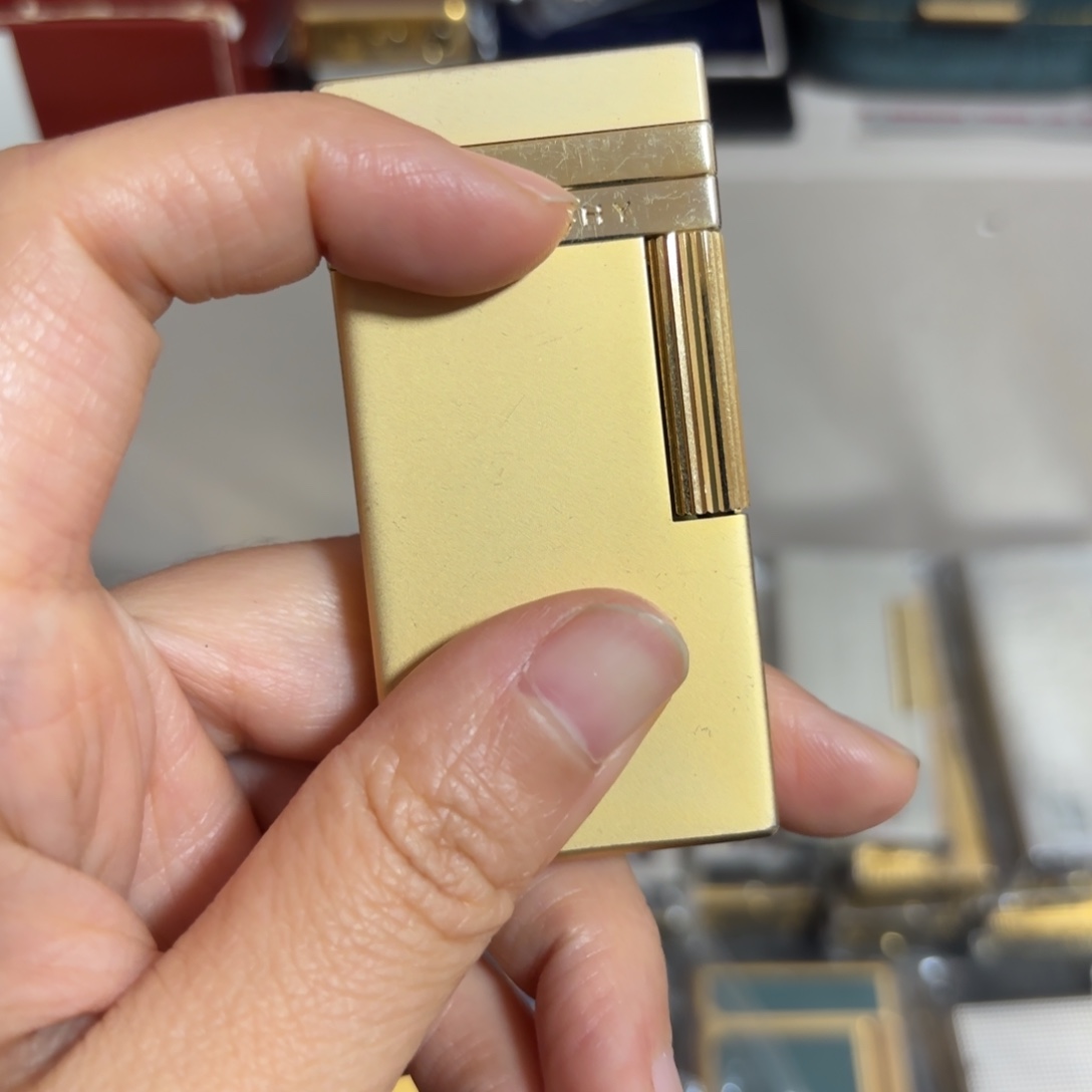 都登卡中古打火机