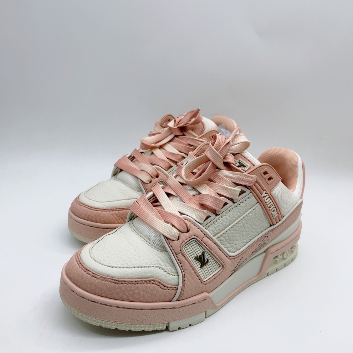 95新 LouisVuitton/路易威登 35.5码粉白trainer板鞋my440