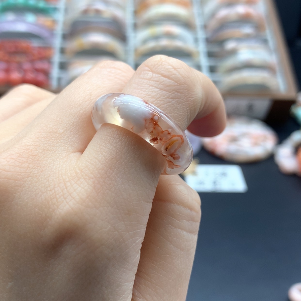 【闪购商品】玛瑙/玉髓手镯未镶嵌憨***员