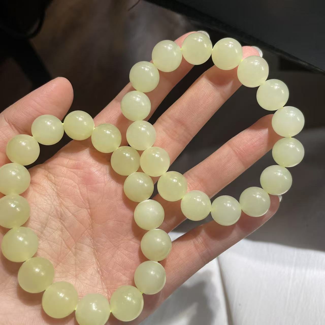【玉经纶】32126/Q31-和田玉手串-多样性发其一11mm/16颗