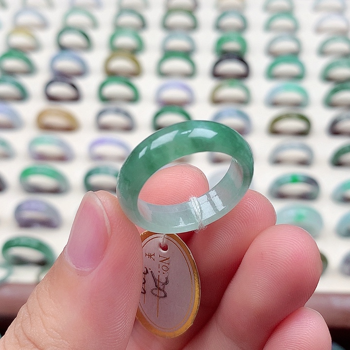 翡翠戒指未镶嵌20号