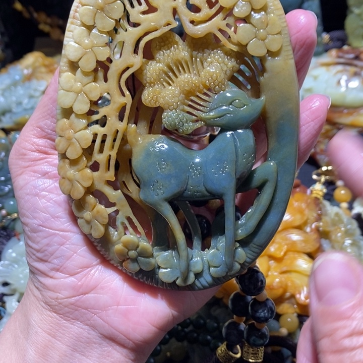 岫玉岫玉吊坠未镶嵌慢***长