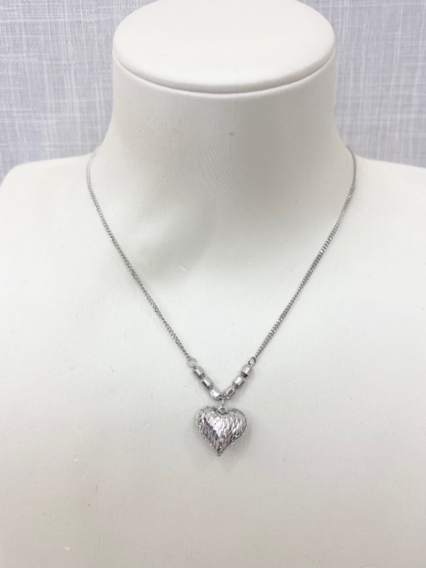 铂金950套链爱心约7克43到45长（仅供参考）