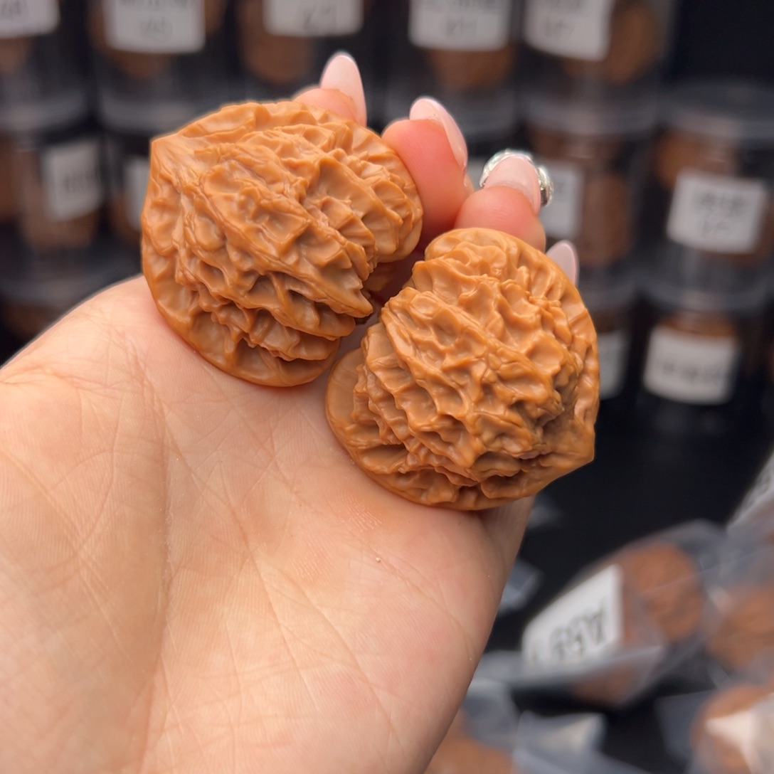 文玩核桃吊坠?****?龙门涧