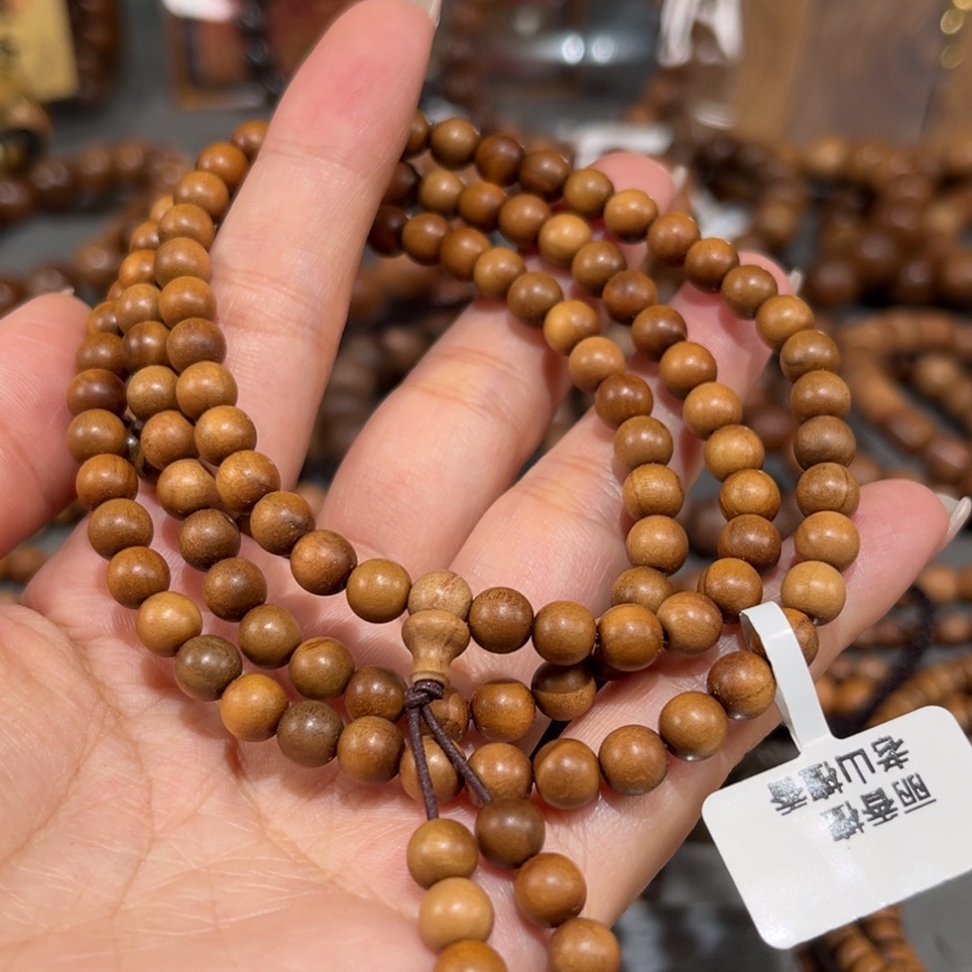 檀香木手串/手链有带黑油线0.6✖️108颗多圈