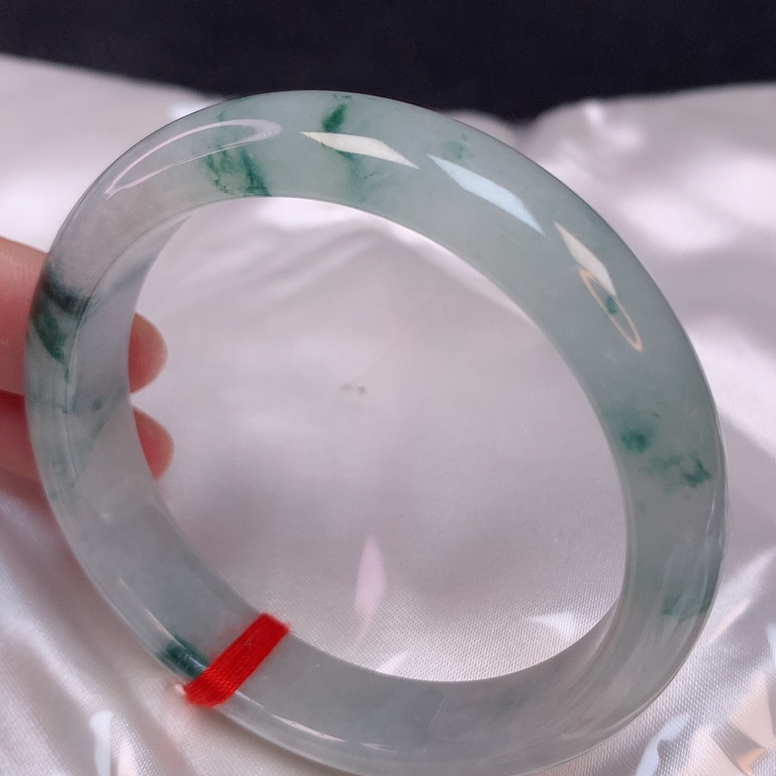 翡翠手镯未镶嵌55 翡翠手镯