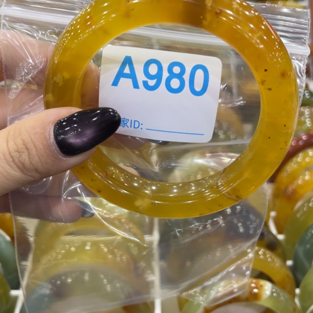 富***喵蛇纹石玉未镶嵌手镯