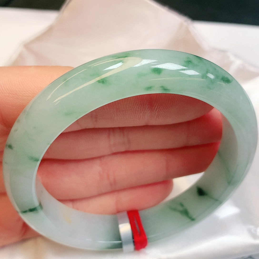 【闪购商品】翡翠手镯未镶嵌缅甸天然a货翡翠