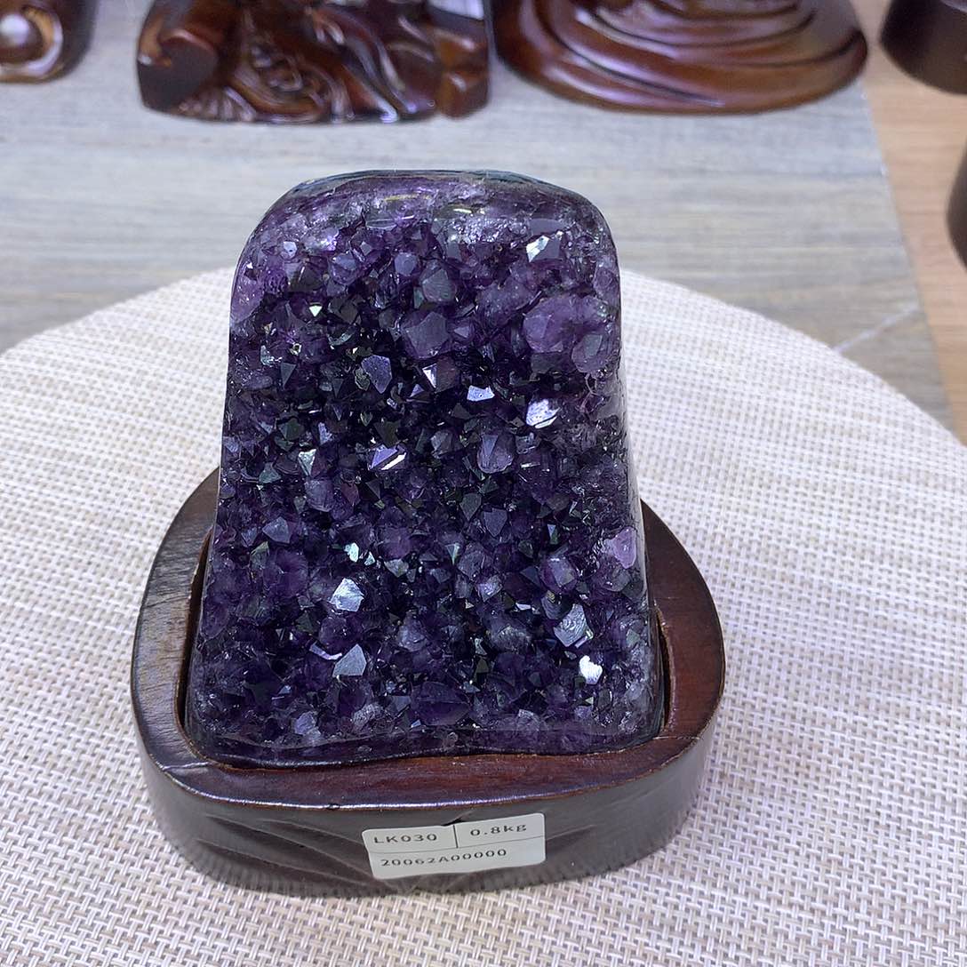 紫晶大型摆件（非配饰）未镶嵌
