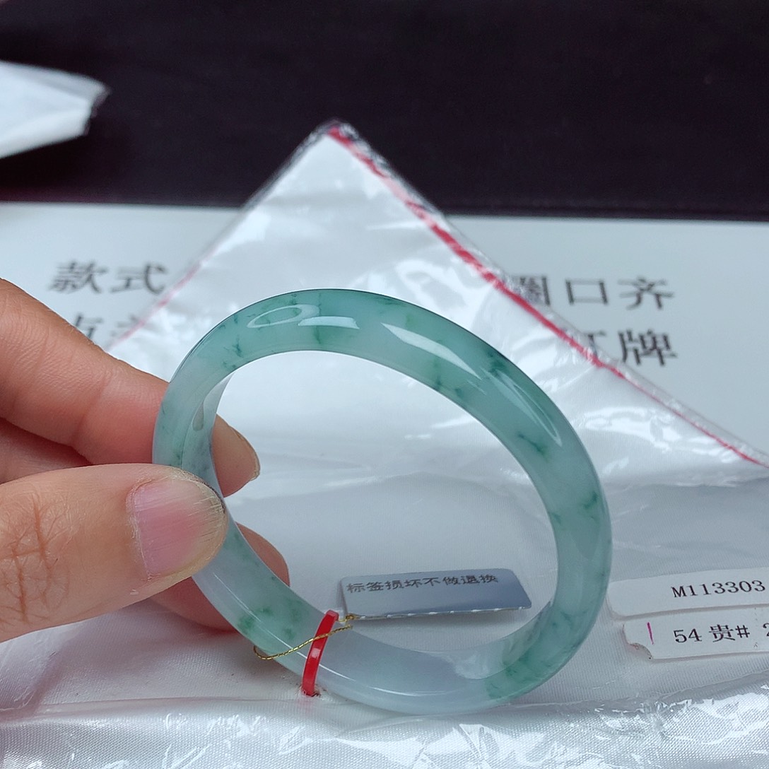 翡翠手镯未镶嵌54圈3303