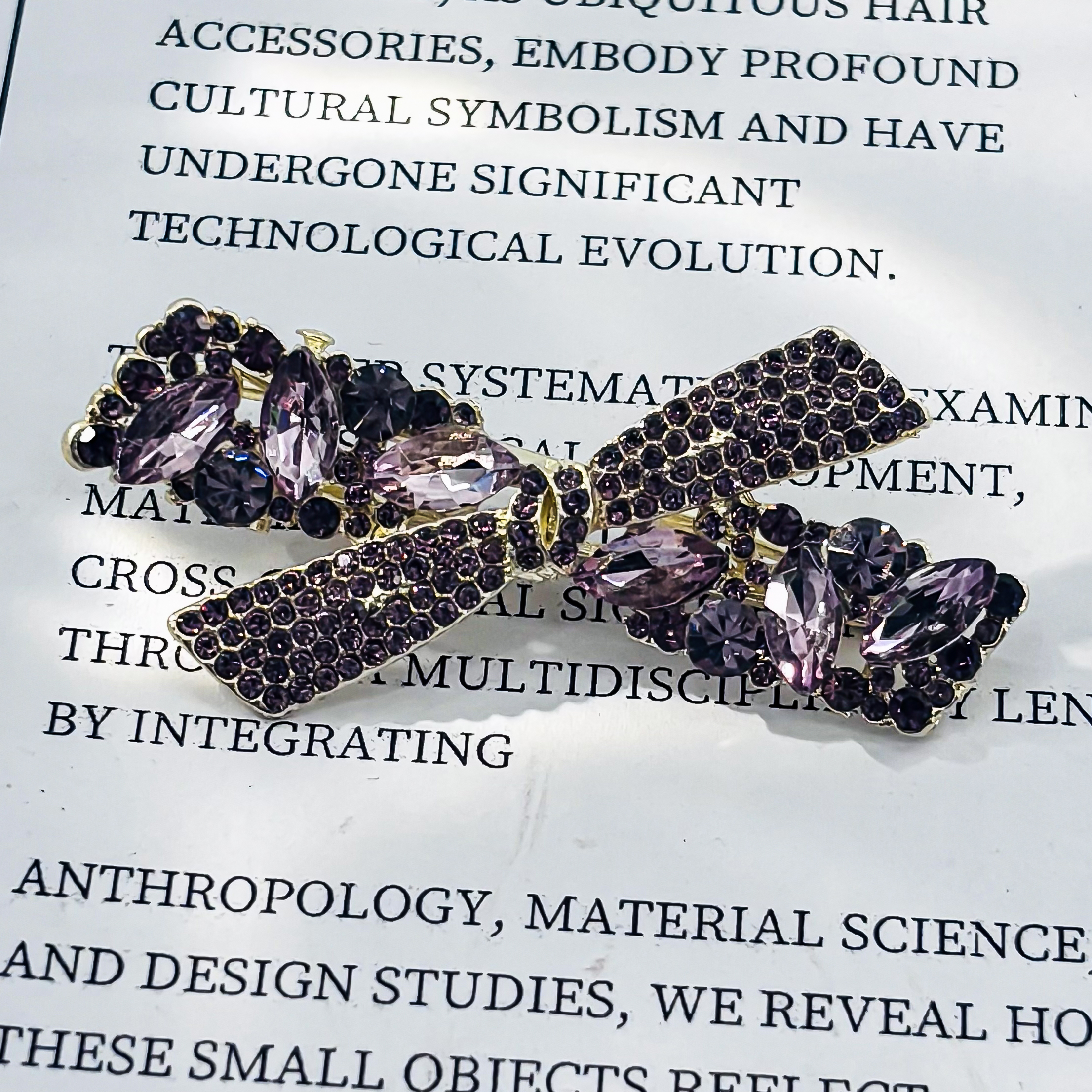 【HP·轻奢】粉蝴蝶压夹6CM-1025