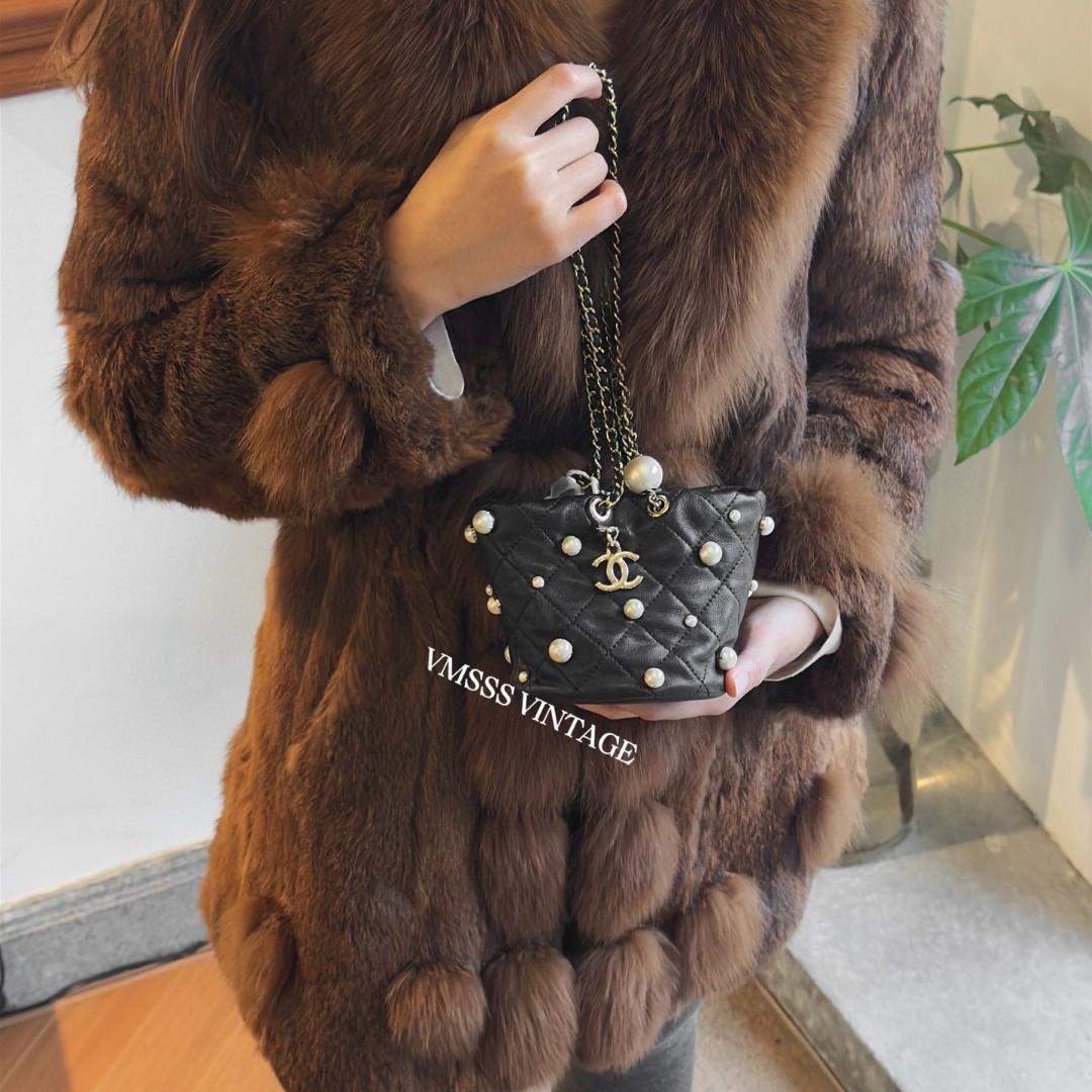 99新 Chanel/香奈儿 黑金珍珠mini小水桶 单肩包/87228 经典 时尚