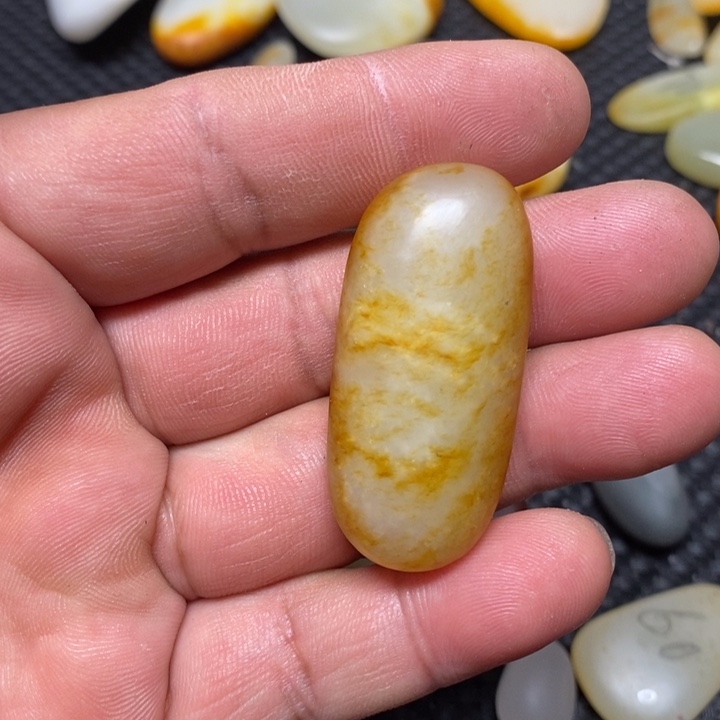 和田玉（白玉）珠宝奇石未镶嵌