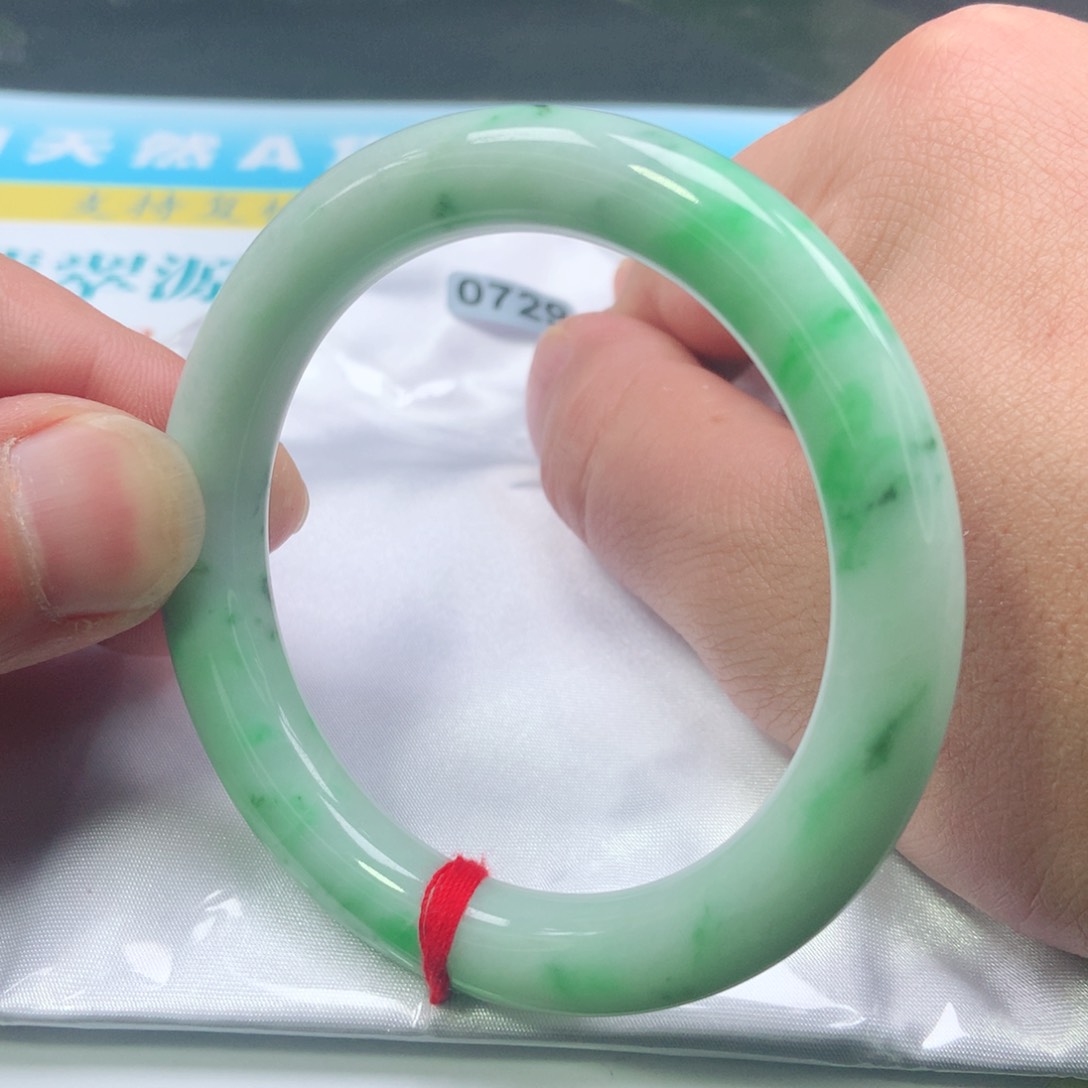 翡翠手镯未镶嵌0729号