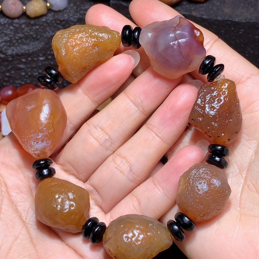 未镶嵌玛瑙/玉髓珠宝半成品