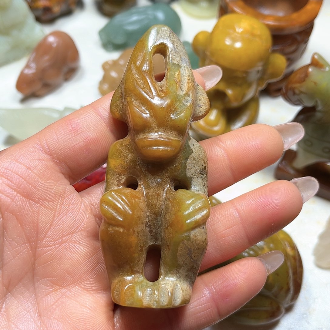 白玉菩提吊坠白玉菩提吊坠