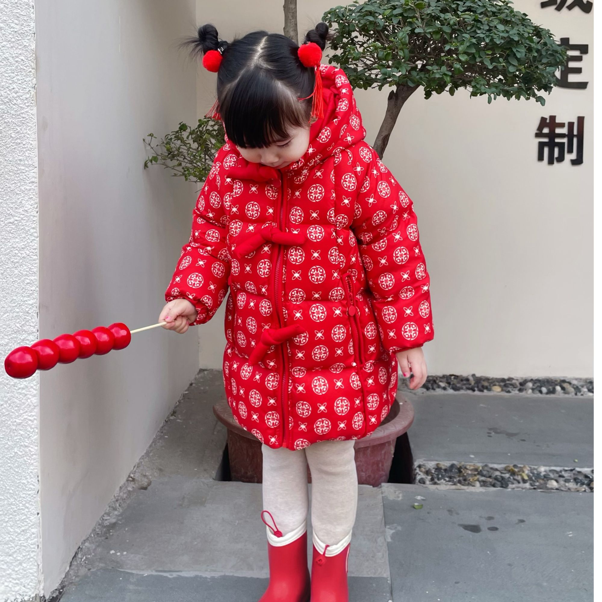 2025蛇年属相新中式拜年服显白洋气喜庆男女同款新中式羽绒服