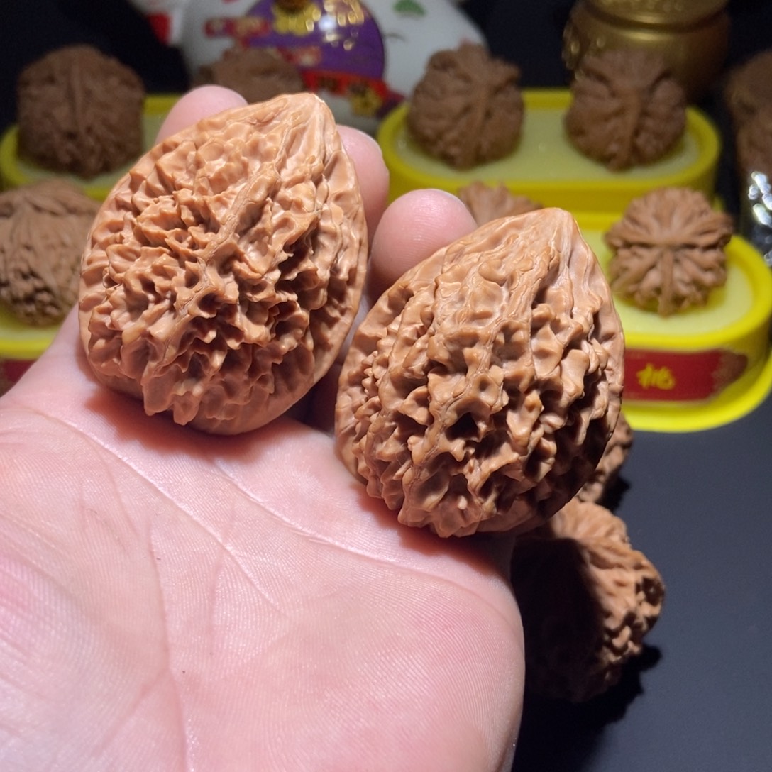 文玩核桃把件招财鼠
