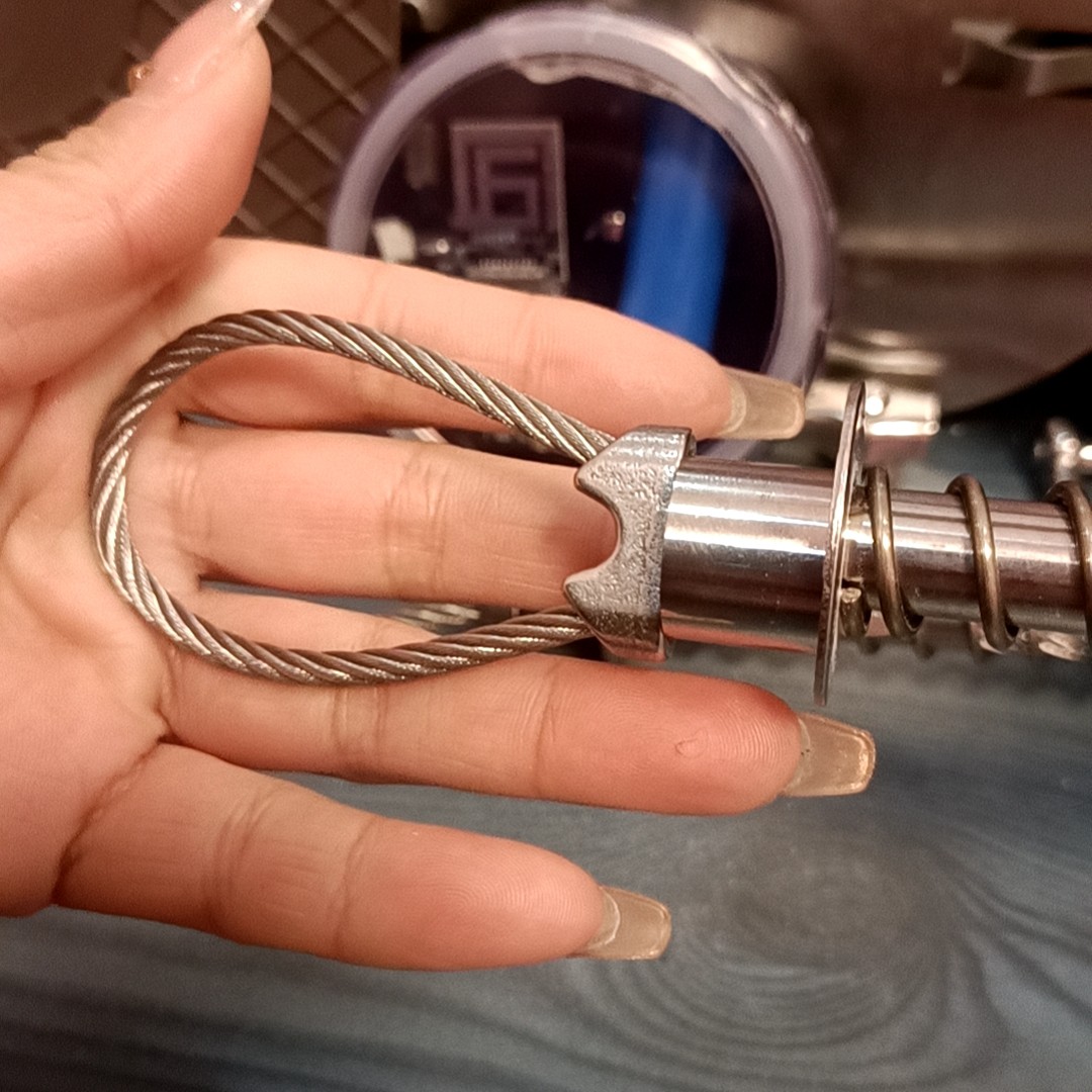 304不锈钢钢丝弹簧护套护农工具户外保护钢丝绳4/5毫米液压油管