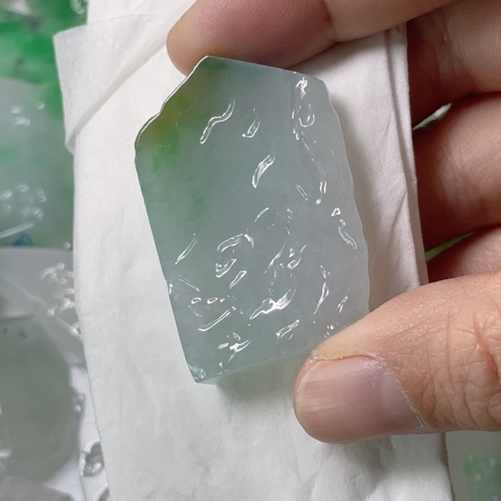 定制翡翠未镶嵌包工