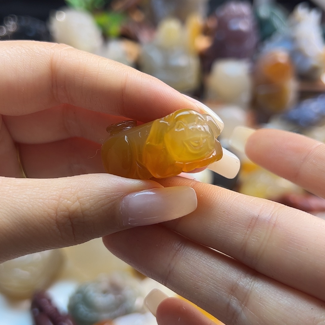 玛瑙/玉髓未镶嵌颈饰