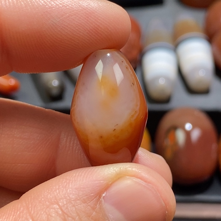 玛瑙/玉髓未镶嵌挂件