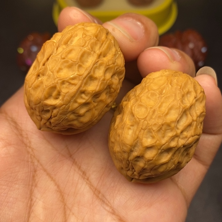 文玩核桃吊坠35尺穿山甲