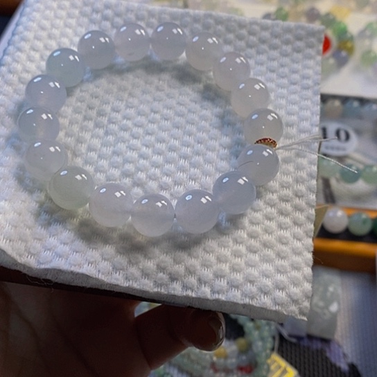 定制翡翠未镶嵌翡翠.