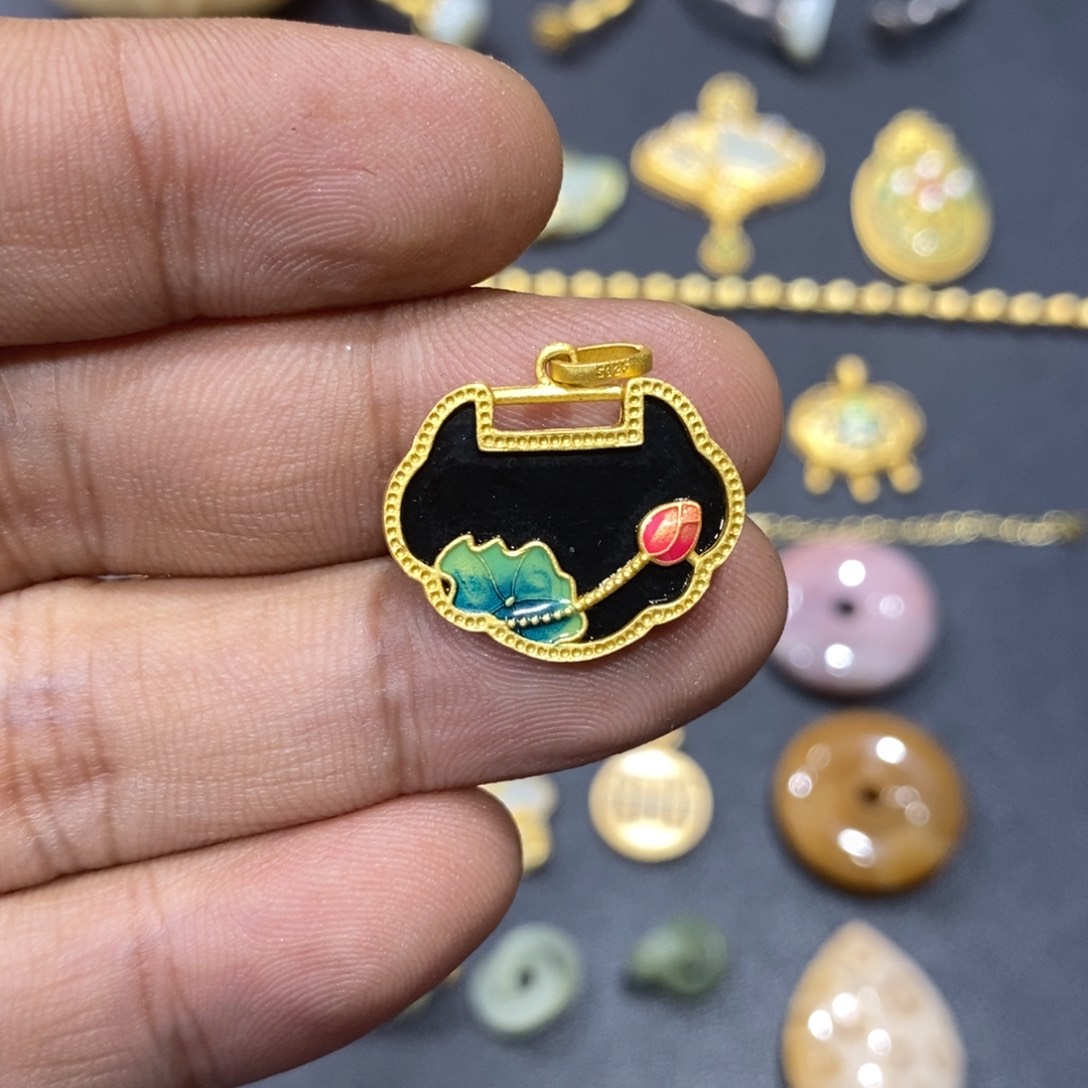 和田玉颈饰银S925镀金镶嵌