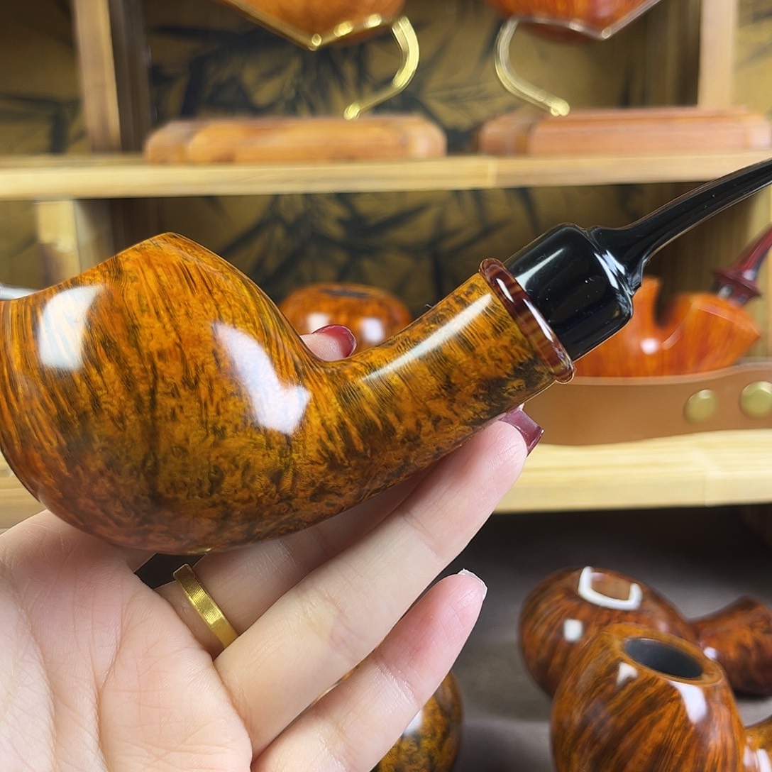 自由式河豚斗。    