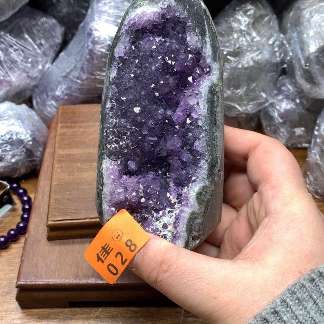 水晶大型摆件（非配饰）未镶嵌