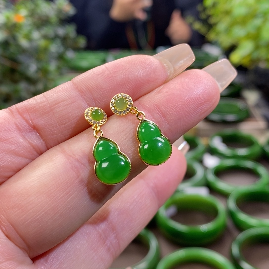 和田玉（碧玉）耳饰银S925镶嵌