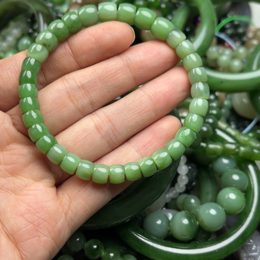 和田玉（碧玉）未镶嵌手串