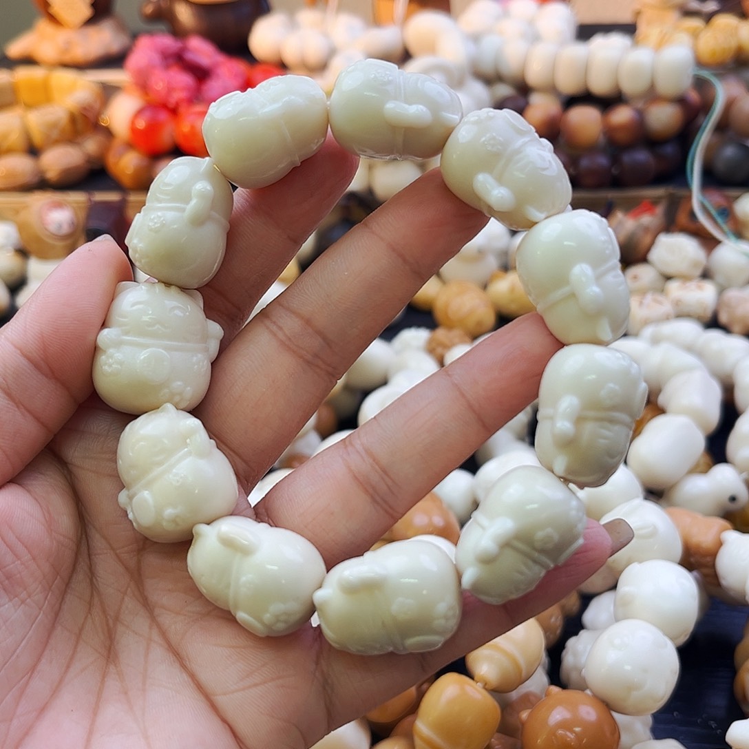 手串菩提根/象牙果招财猫