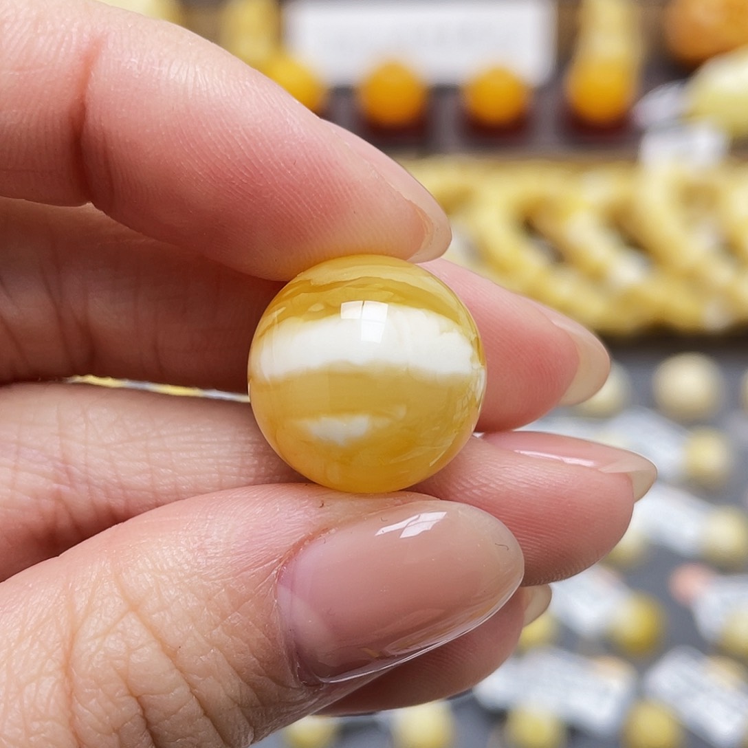 琥珀裸石未镶嵌蜜蜡圆珠16.3mm