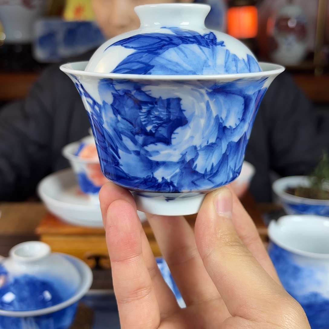 国一级王庆龙老师手绘陶瓷