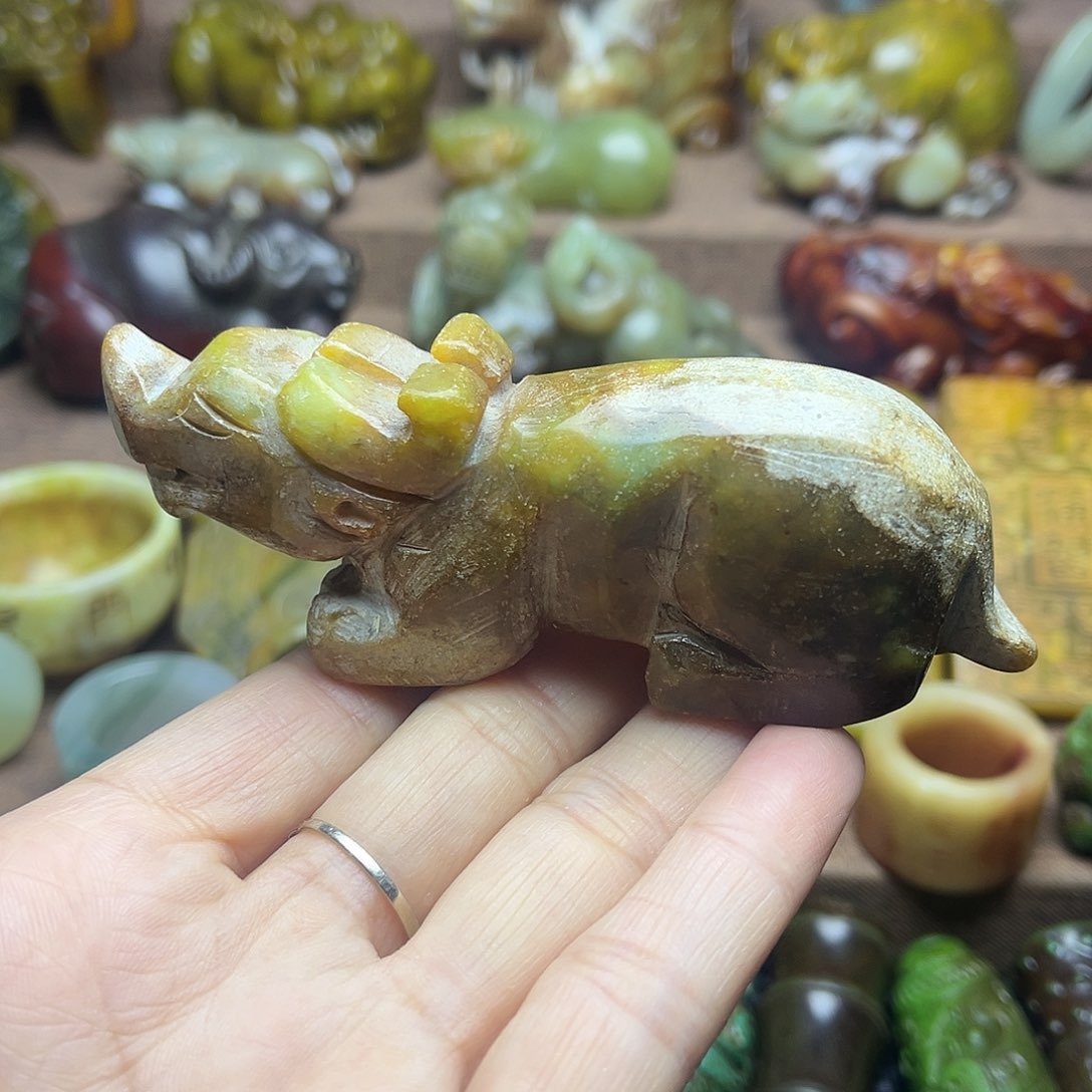 白玉菩提吊坠37。。