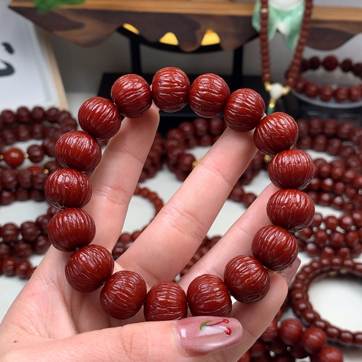 猴头核桃吊坠土豪