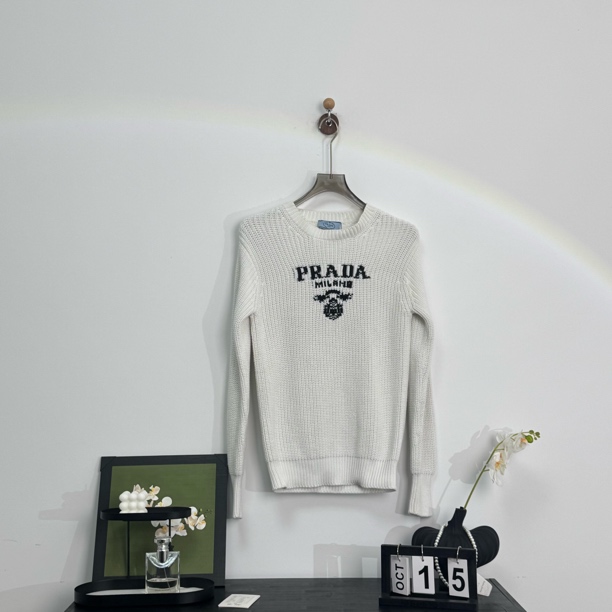 99新 Prada/普拉达 大logo熊猫拼色针织毛衣 40码 