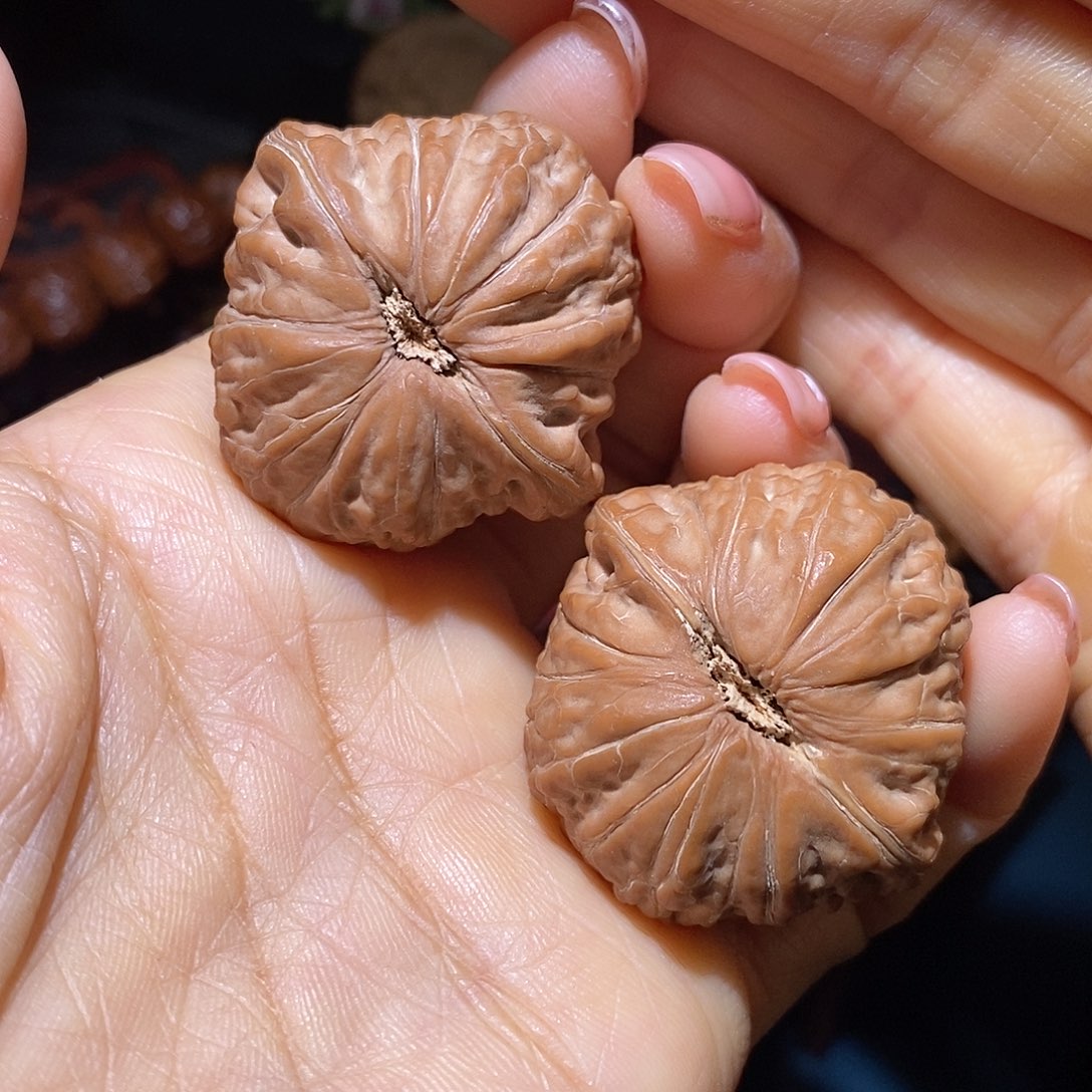 文玩核桃把件铁锤38.5