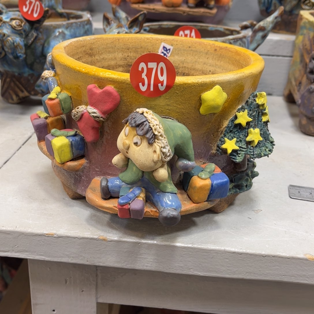 陶瓷阿***?微瑕379 号新年福利陶然花器