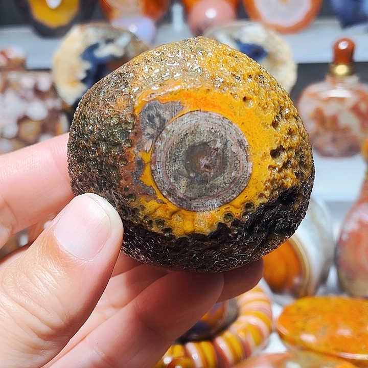 玛瑙/玉髓未镶嵌珠宝奇石